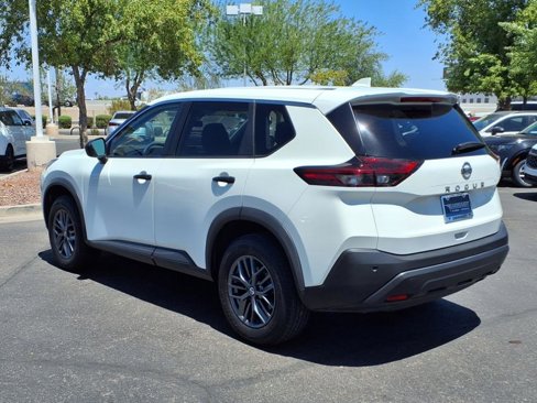 Used 2021 Nissan Rogue S image 5