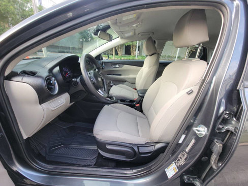 Used 2021 Kia Forte LXS image 10