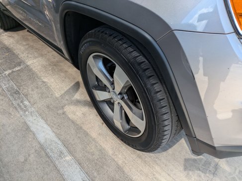 Used 2015 Jeep Grand Cherokee Limited image 8