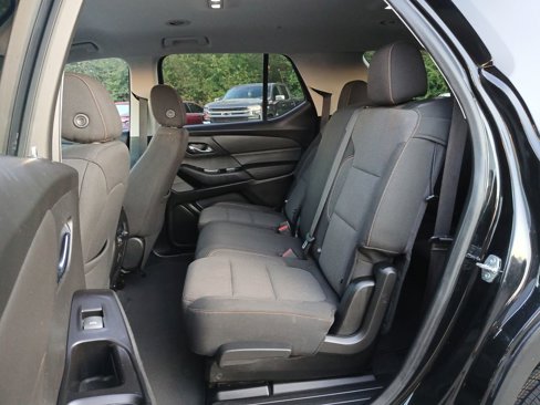 Used 2020 Chevrolet Traverse LS image 26