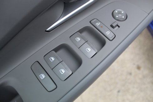New 2025 Hyundai Elantra Blue w/ Cargo Package image 9