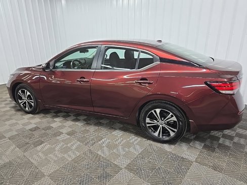 Used 2021 Nissan Sentra SV image 4