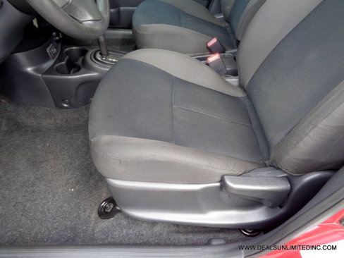 Used 2019 Nissan Versa Note S image 7
