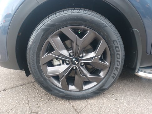 Used 2022 Kia Sportage LX w/ LX FWD Value Edition Package image 7