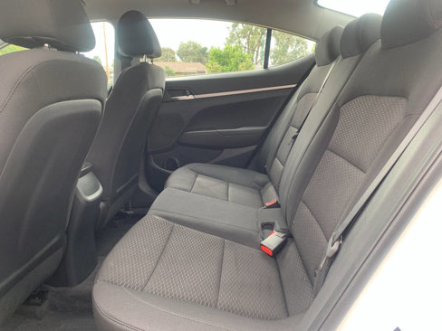 Used 2019 Hyundai Elantra SE w/ Cargo Package image 10