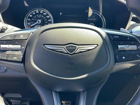 Used 2025 Genesis G70 2.5T w/ Sport Prestige Package image 22
