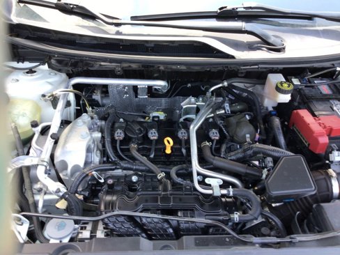 Used 2021 Nissan Rogue SV image 5