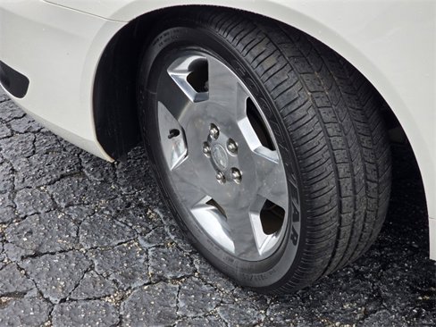 Used 2009 Chevrolet Impala SS w/ Convenience Package image 27