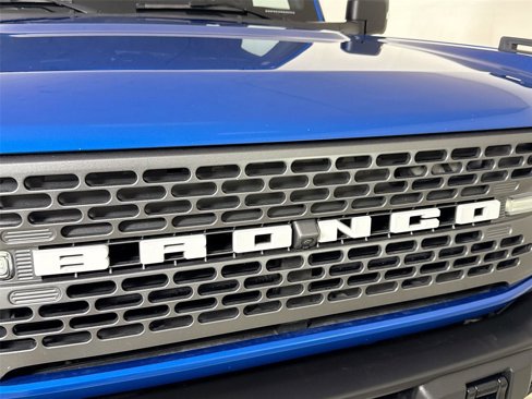 Used 2022 Ford Bronco Badlands image 35