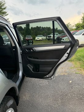 Used 2015 Subaru Outback 2.5i Premium image 15