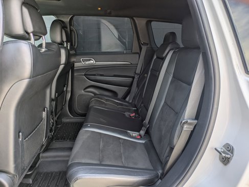 Used 2020 Jeep Grand Cherokee Altitude image 25
