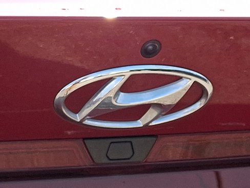 Used 2022 Hyundai Elantra SEL image 32