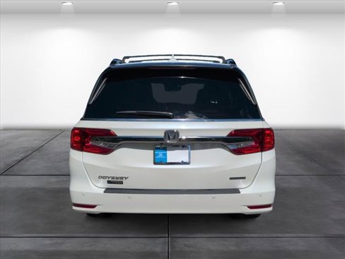 Certified 2018 Honda Odyssey Touring image 7