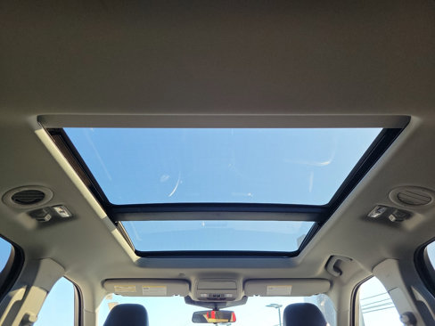 Used 2021 Ford Explorer XLT w/ Equipment Group 202A image 14