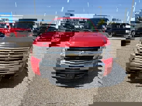 Used 2010 Chevrolet Silverado 1500 LT w/ Interior Plus Package image 3