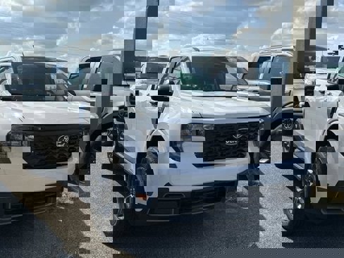 New 2025 Ford Maverick XLT image 1