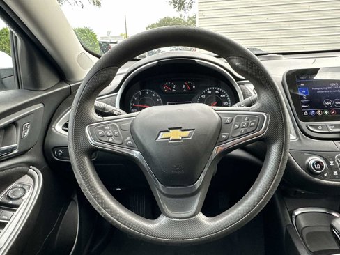 Used 2023 Chevrolet Malibu LT image 20