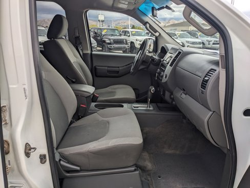 Used 2014 Nissan Xterra S image 18