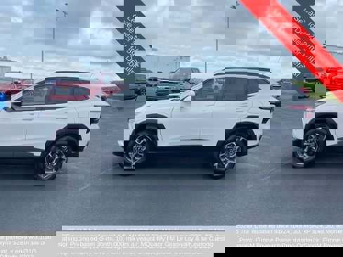 New 2025 Chevrolet Trax LT w/ Driver Confidence Package image 2