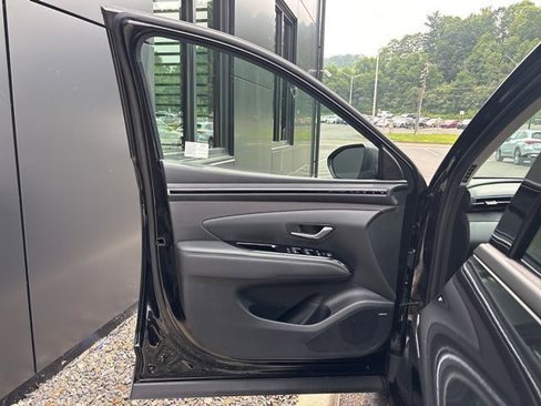 Used 2024 Hyundai Tucson Limited image 23