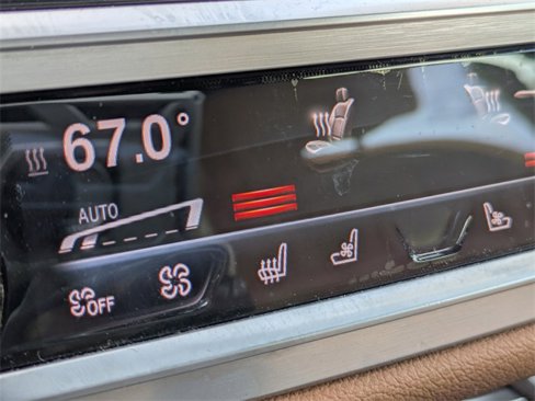 Used 2017 BMW 740i image 35