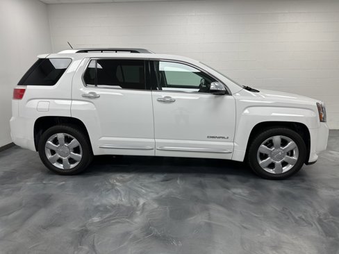 Used 2015 GMC Terrain Denali image 4