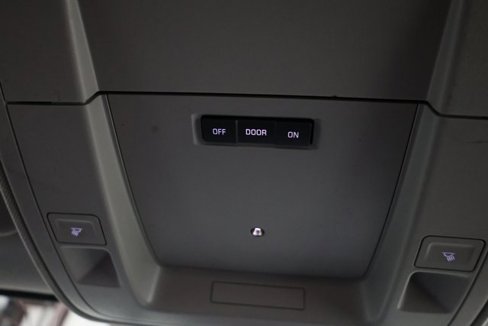 Used 2018 Chevrolet Silverado 3500 LT w/ LT Convenience Package image 86