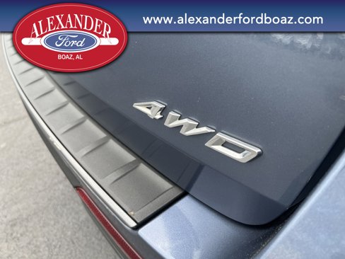 Used 2021 Ford Explorer XLT w/ Equipment Group 202A image 7