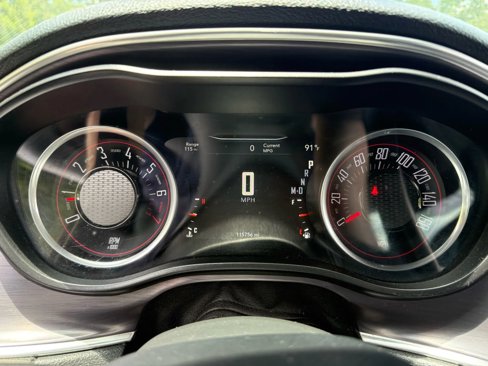 Used 2016 Dodge Challenger SXT image 18