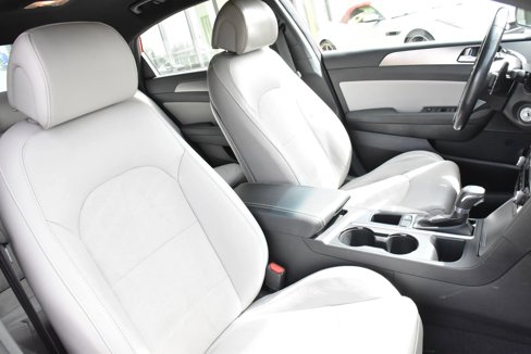 Used 2017 Hyundai Sonata Sport 2.0T image 29
