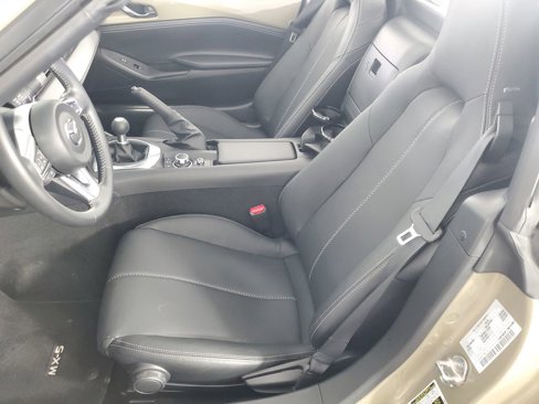 Used 2023 MAZDA MX-5 Miata Grand Touring image 13