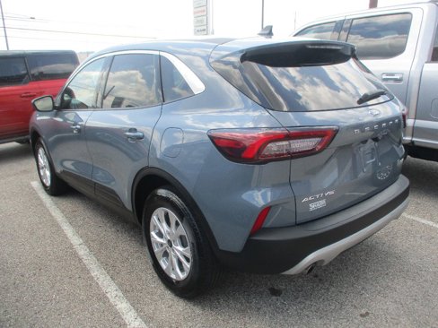 Used 2023 Ford Escape Active image 18