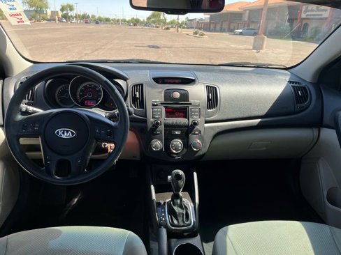 Used 2012 Kia Forte EX image 23