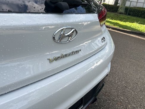 Used 2020 Hyundai Veloster N w/ Performance Package image 18
