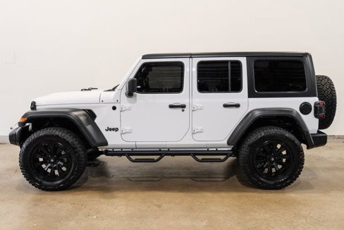 Used 2021 Jeep Wrangler Unlimited Sport image 4
