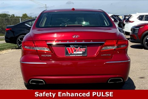 Used 2011 Hyundai Azera Limited w/ Navigation Pkg 3 image 3