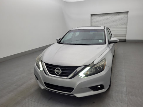 Used 2016 Nissan Altima 2.5 SL w/ 2.5 Technology w/LED Package image 15
