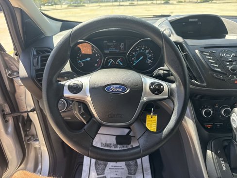 Used 2016 Ford Escape SE w/ SE Cold Weather Package image 15