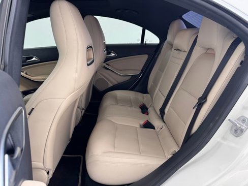 Used 2017 Mercedes-Benz CLA 250 image 19