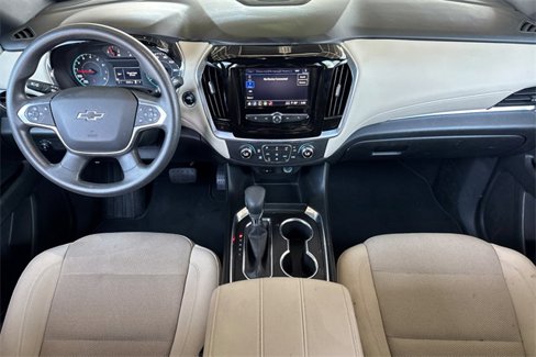 Used 2022 Chevrolet Traverse LS w/ Midnight/Sport Edition image 15