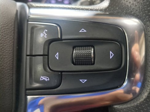 Used 2021 Chevrolet Blazer LT image 31