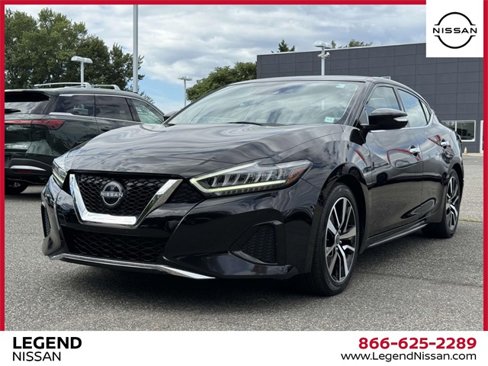 Certified 2023 Nissan Maxima SV w/ Floor Mat Group image 4