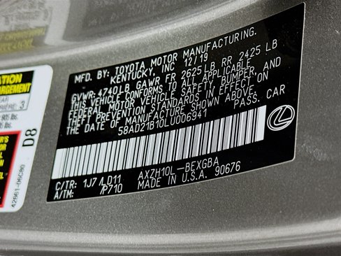 Used 2020 Lexus ES 300h w/ Premium Package image 36