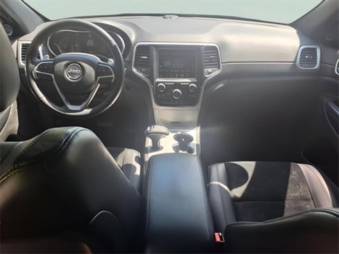Used 2015 Jeep Grand Cherokee Altitude image 11
