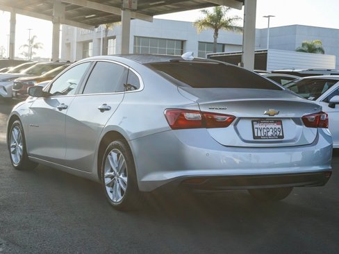 Used 2017 Chevrolet Malibu LT w/ Driver Confidence Package image 7