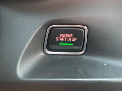 Used 2017 Chevrolet Camaro LT image 9