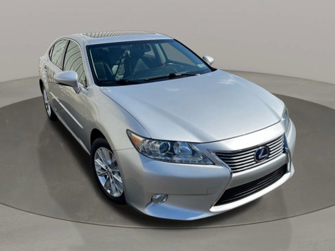 Used 2013 Lexus ES 300h w/ Luxury Pkg image 8