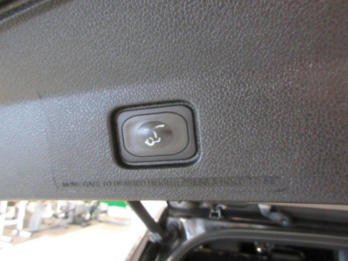 Used 2017 Ford Explorer XLT w/ Equipment Group 202A image 25