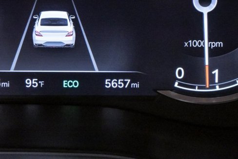 Certified 2025 Genesis G70 2.5T w/ Sport Prestige Package image 20