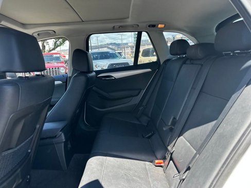 Used 2015 BMW X1 sDrive28i image 15